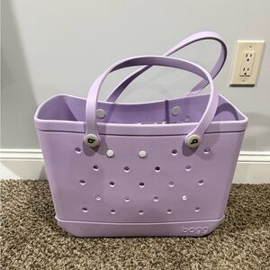 Women's lavender Bogg bag